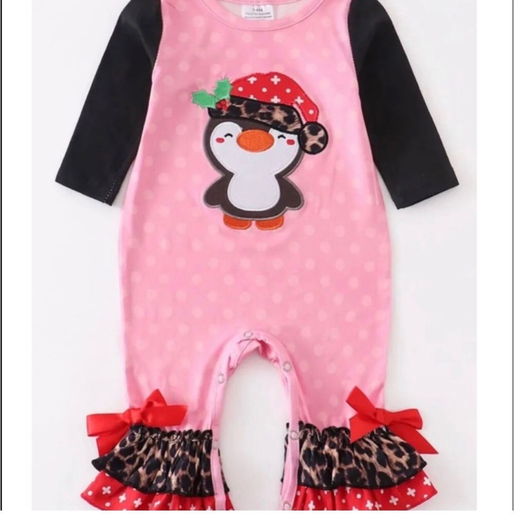 Toddler Christmas Penguin Outfit. NWT